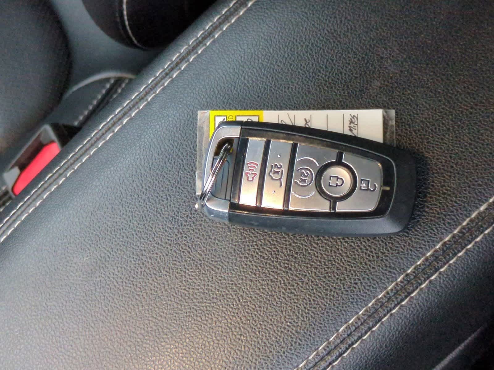 Thumbnail: 2022 Ford Escape - 34