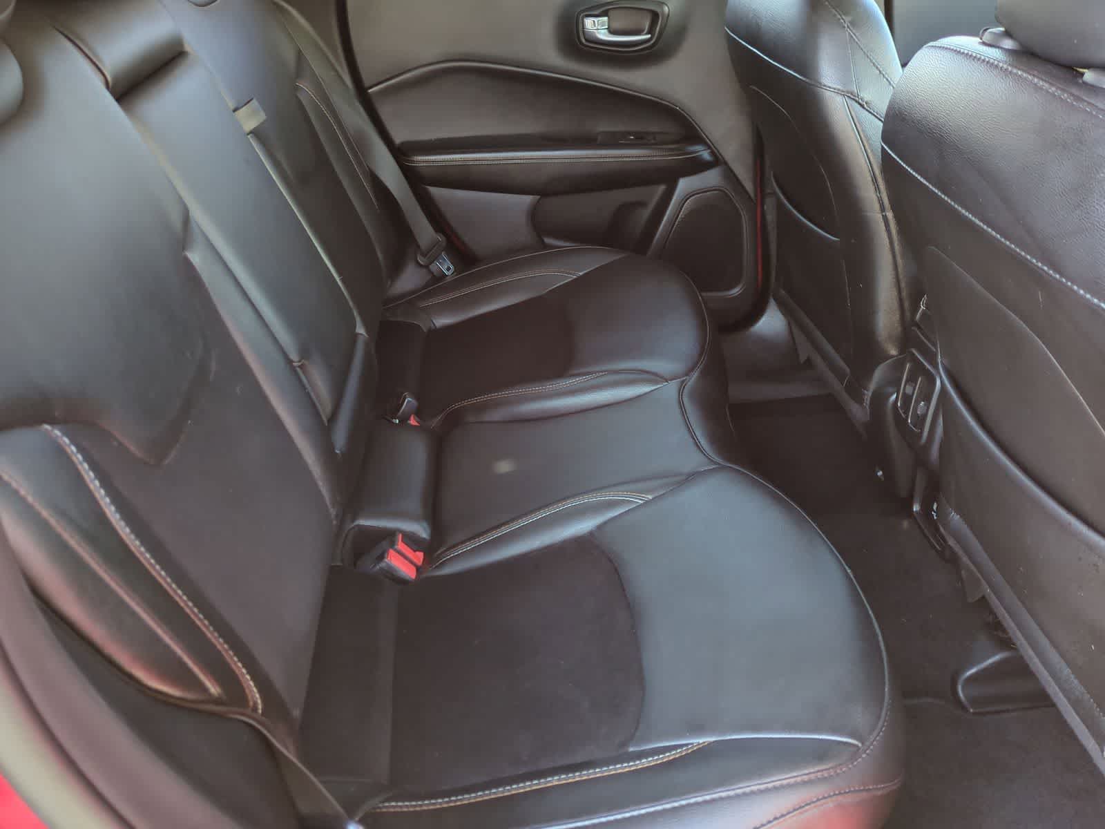 Thumbnail: 2020 Jeep Compass - 20