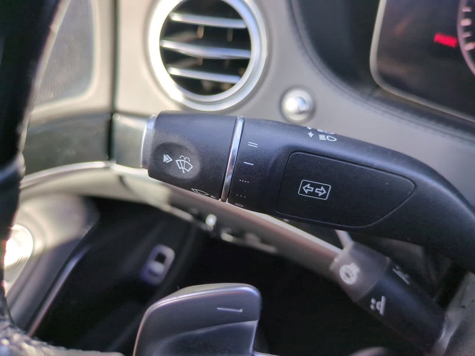 Thumbnail: 2019 Mercedes-Benz S-Class - 27