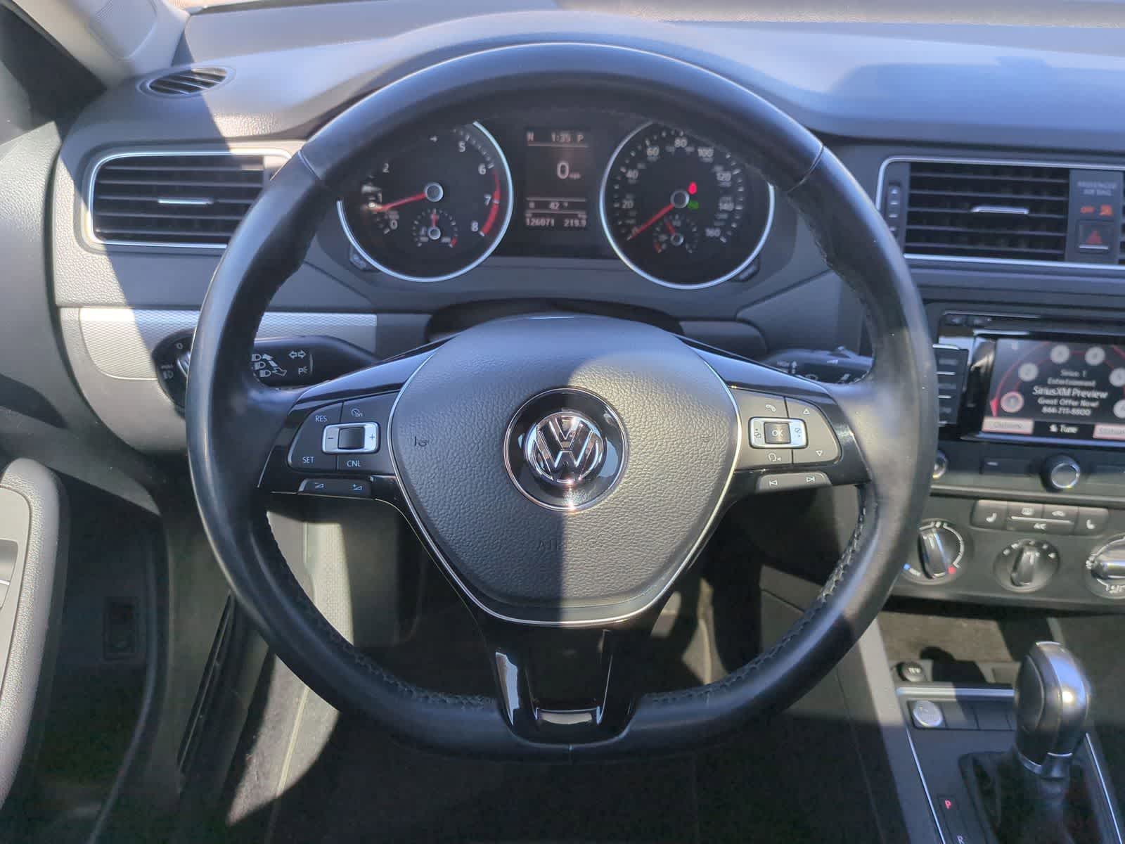 Thumbnail: 2015 Volkswagen Jetta - 24
