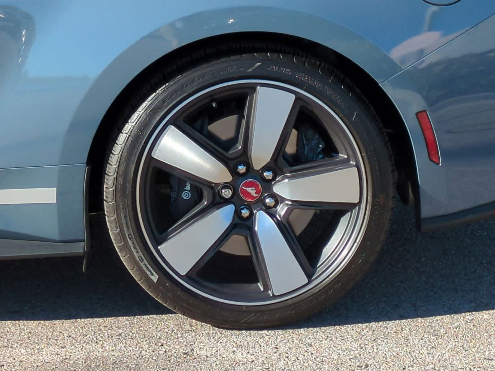 Thumbnail: 2025 Ford Mustang - 14