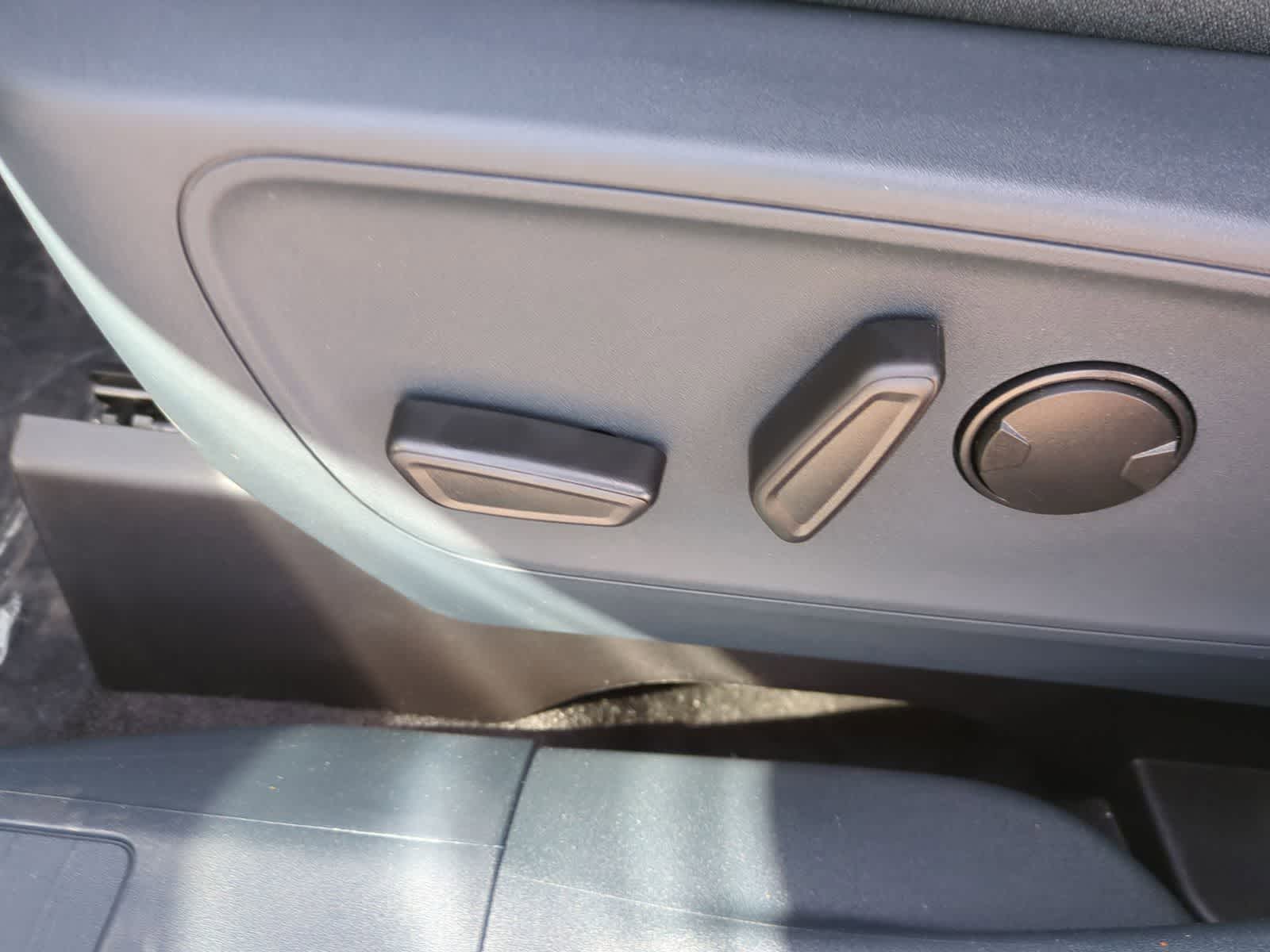 Thumbnail: 2026 Ford Maverick - 17