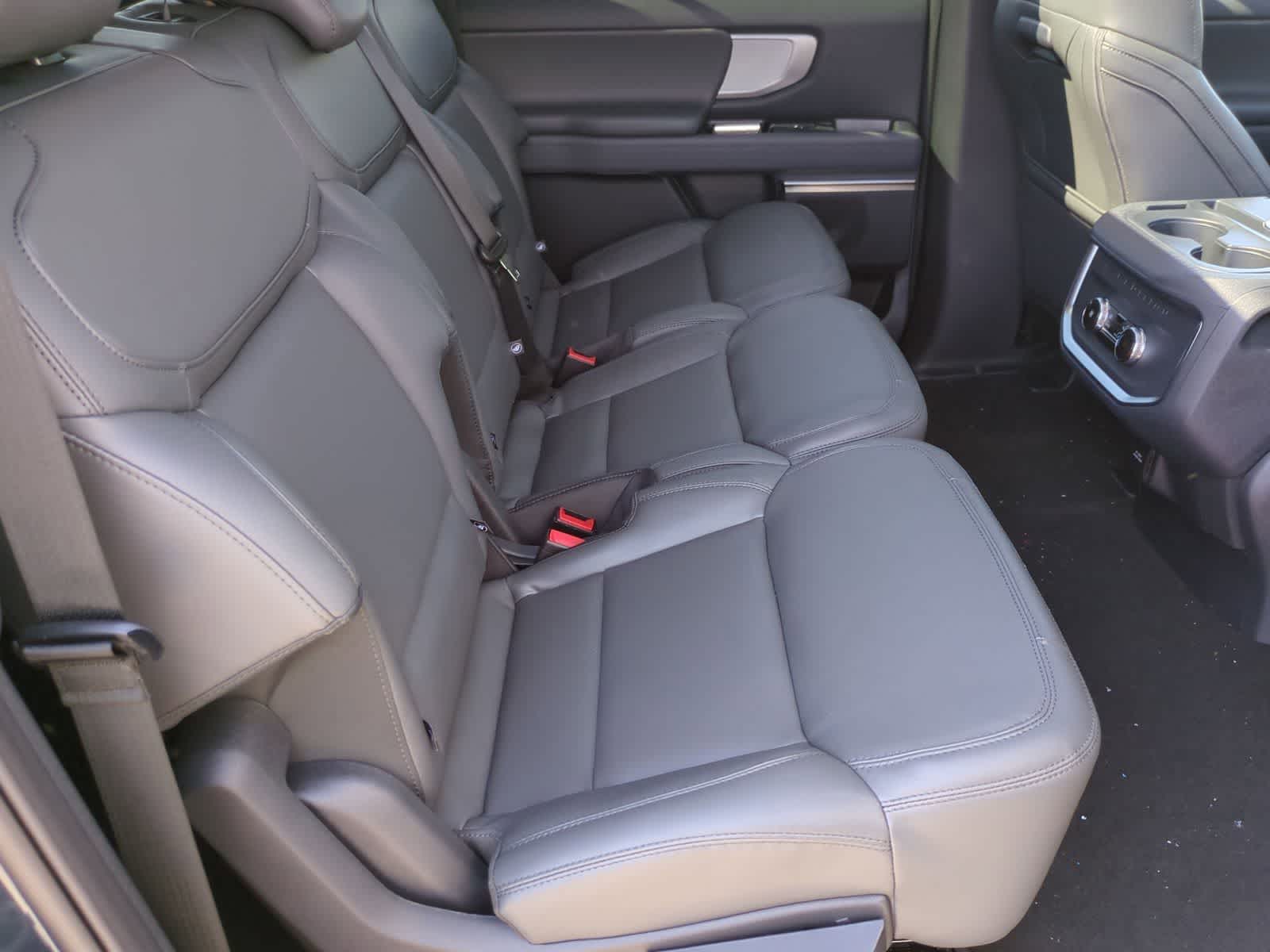 Thumbnail: 2026 Ford Expedition MAX - 21
