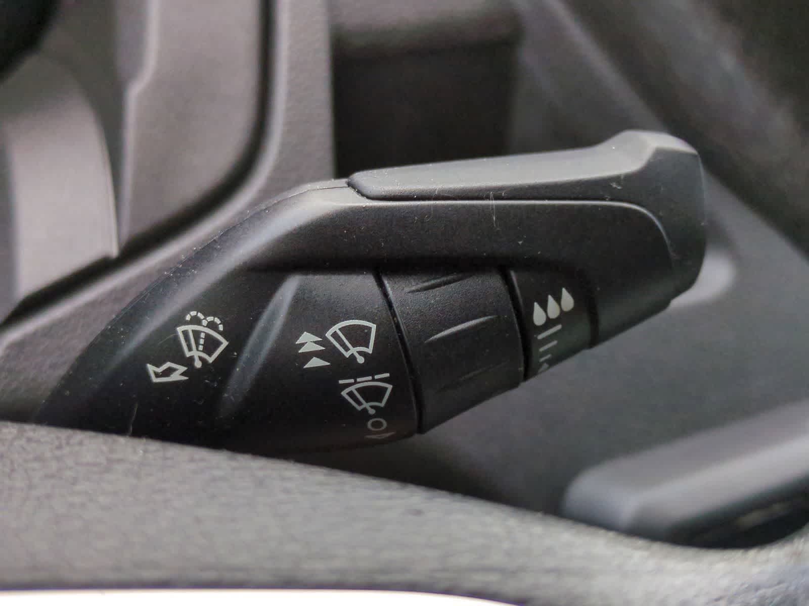 Thumbnail: 2018 Ford Transit Series - 22