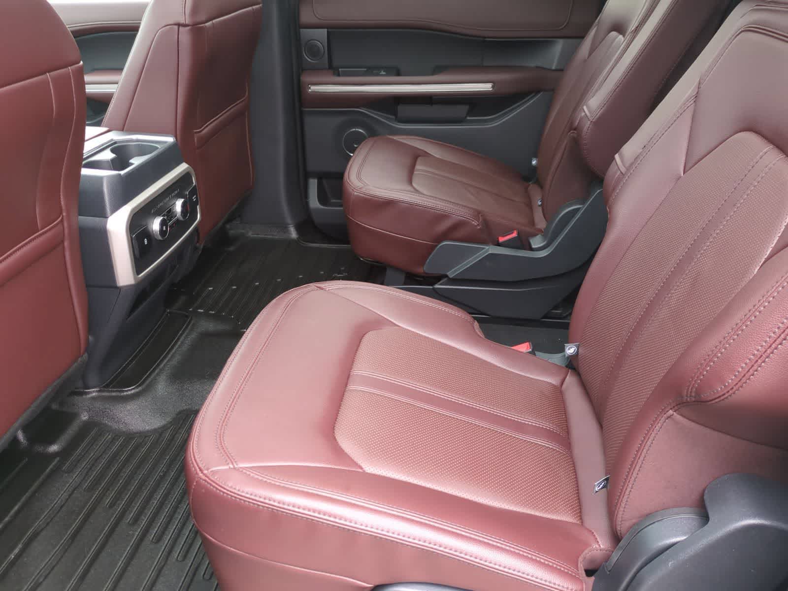 Thumbnail: 2024 Ford Expedition MAX - 19