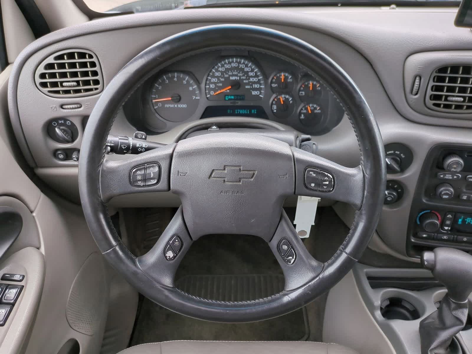 Thumbnail: 2002 Chevrolet TrailBlazer - 24