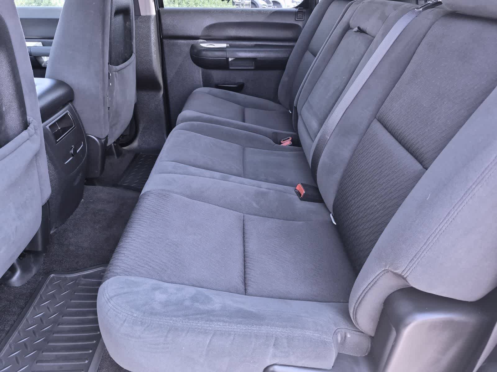Thumbnail: 2009 GMC Sierra 2500 - 19