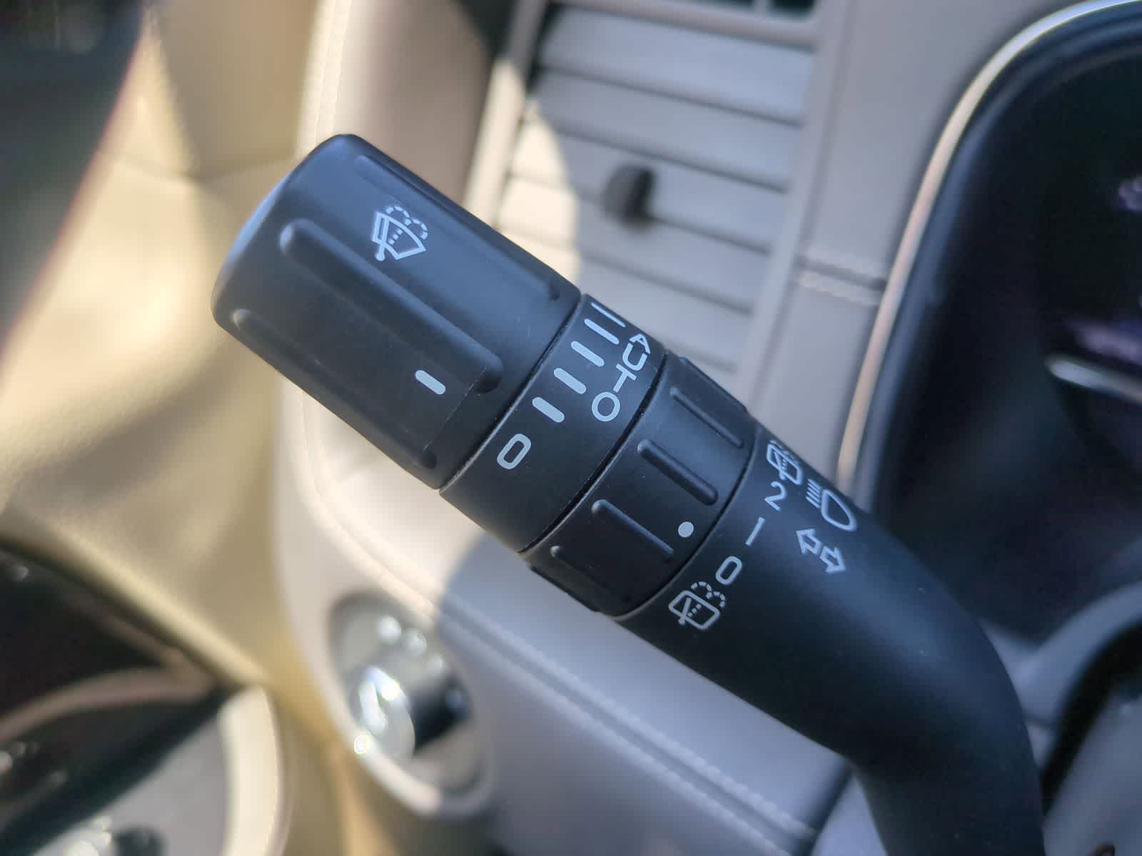 Thumbnail: 2016 Lincoln Navigator - 27