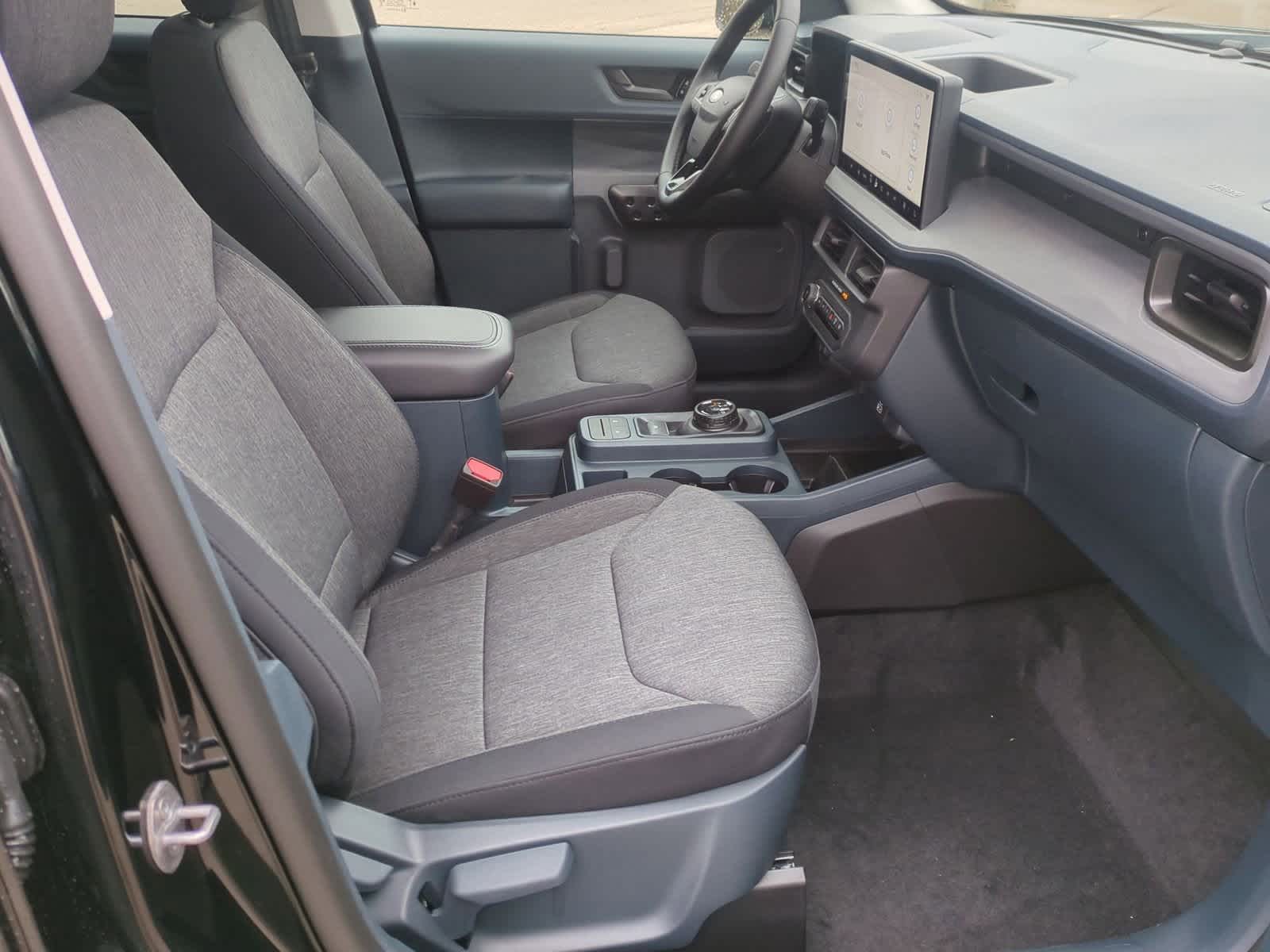 Thumbnail: 2025 Ford Maverick - 21