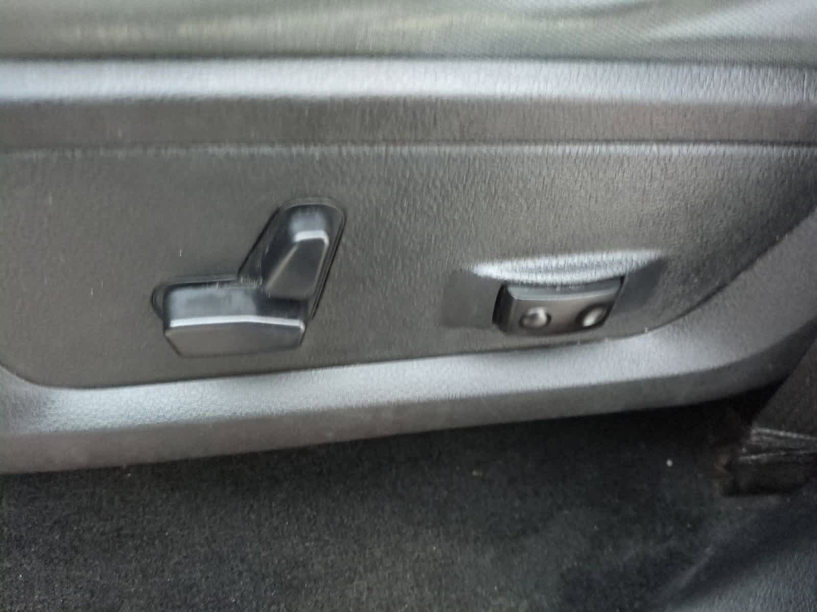 Thumbnail: 2015 RAM 1500 - 17