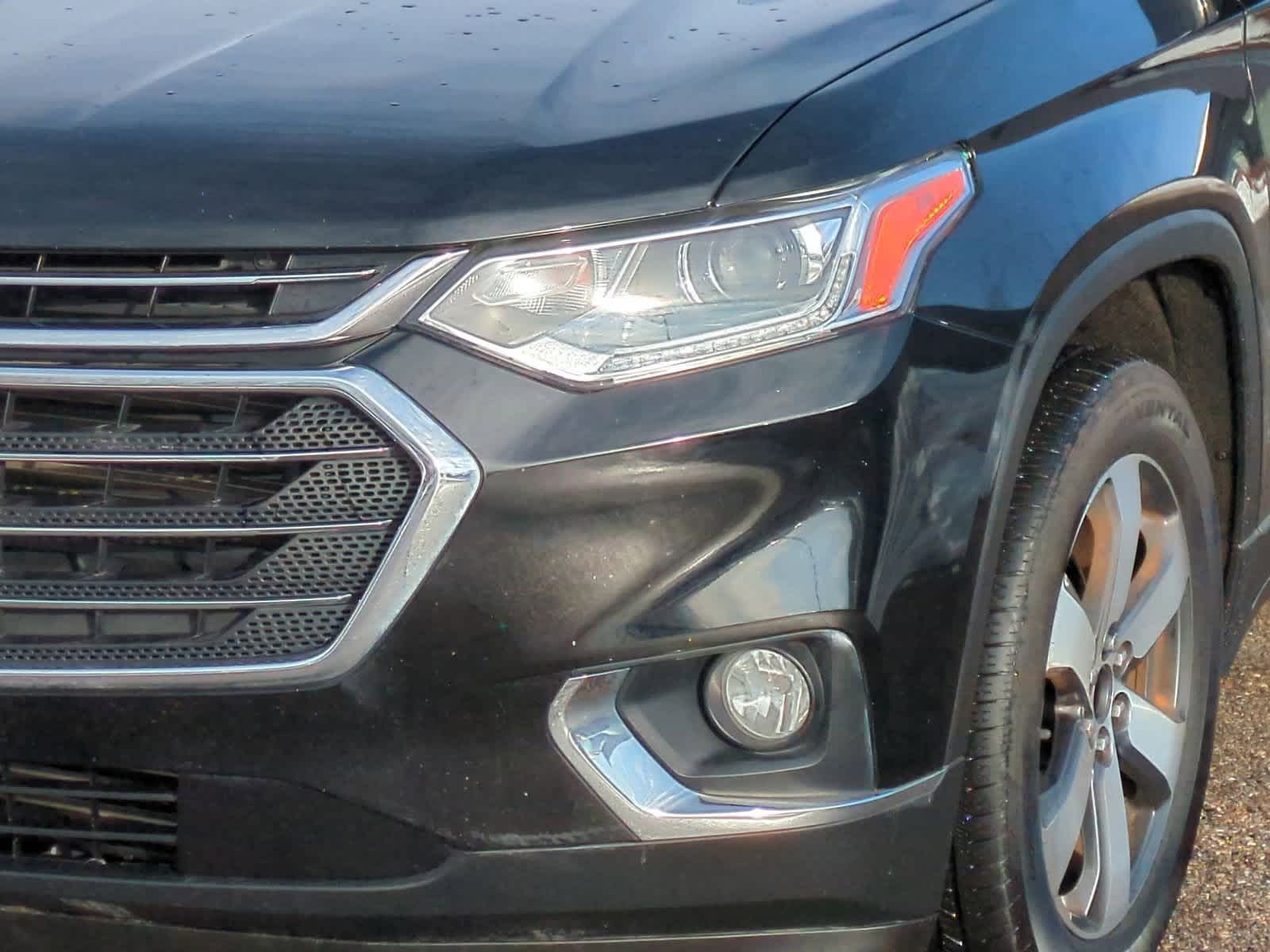 Thumbnail: 2018 Chevrolet Traverse - 11