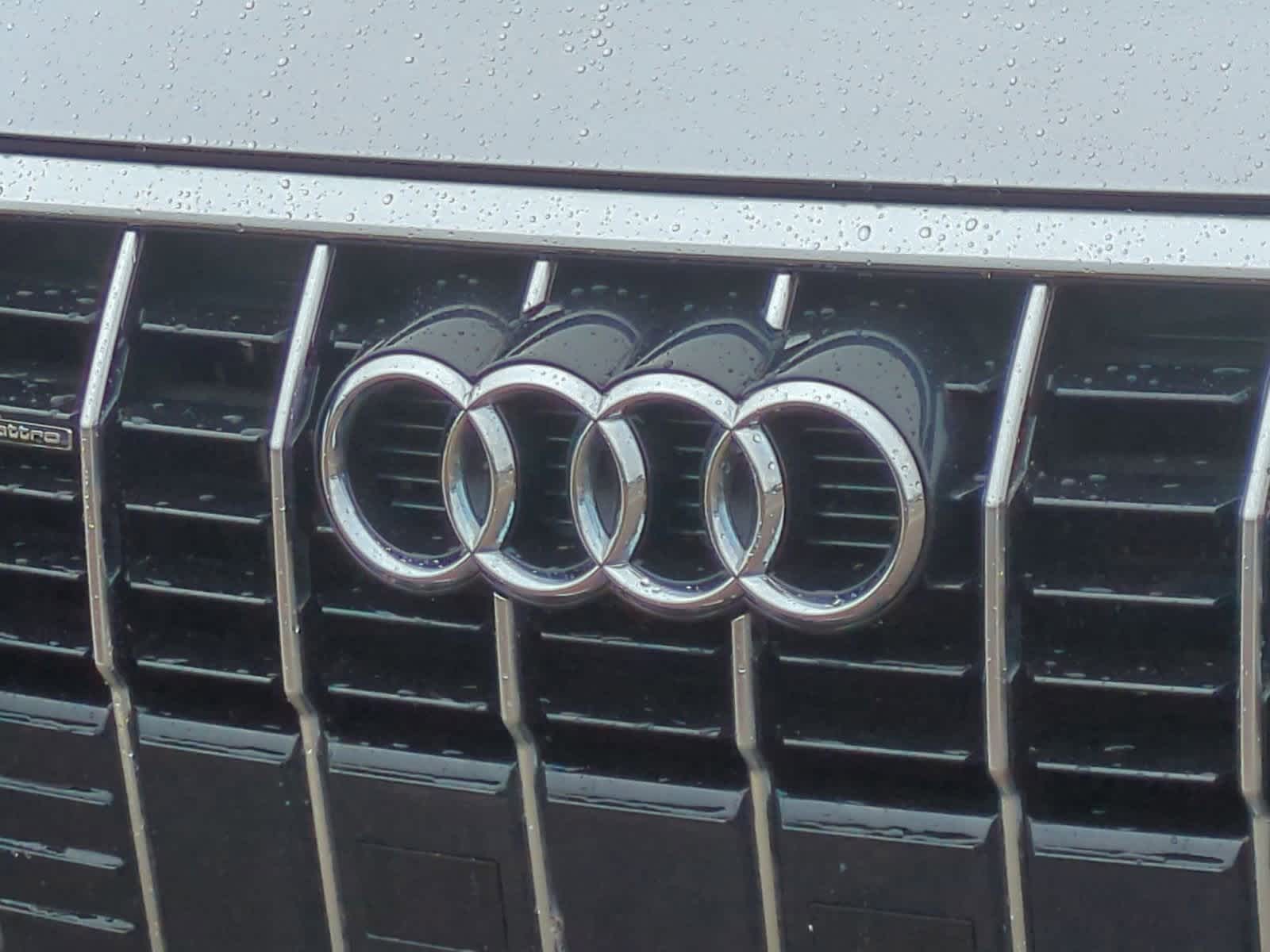 Thumbnail: 2020 Audi Q3 - 12