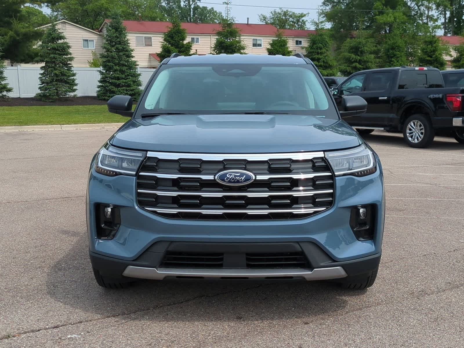 2025 Ford Explorer Active 3