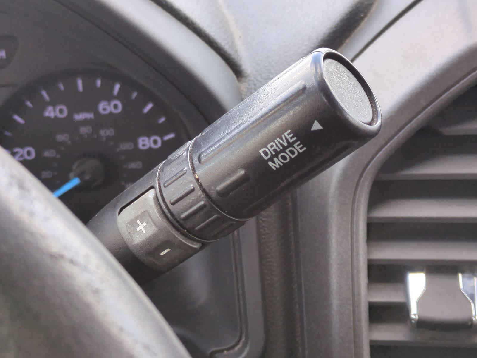 Thumbnail: 2022 Ford Econoline - 32