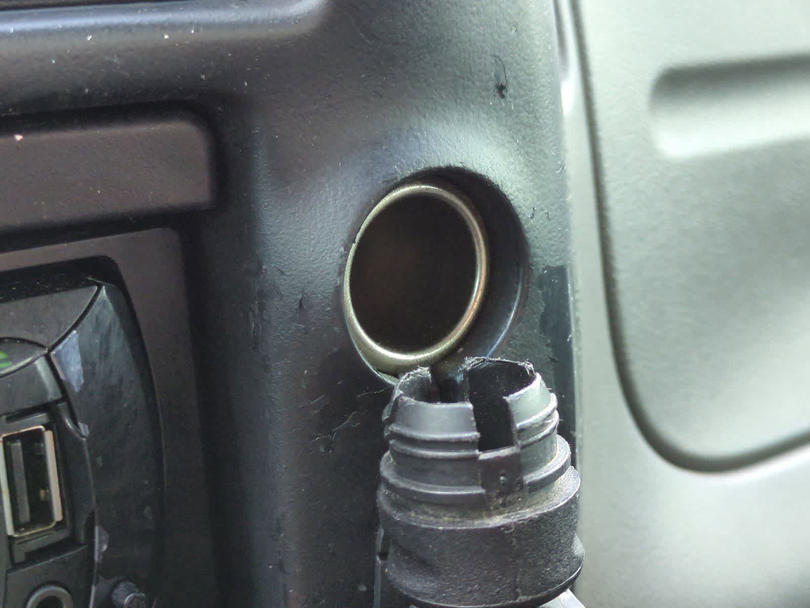 Thumbnail: 2004 Ford Ranger - 25