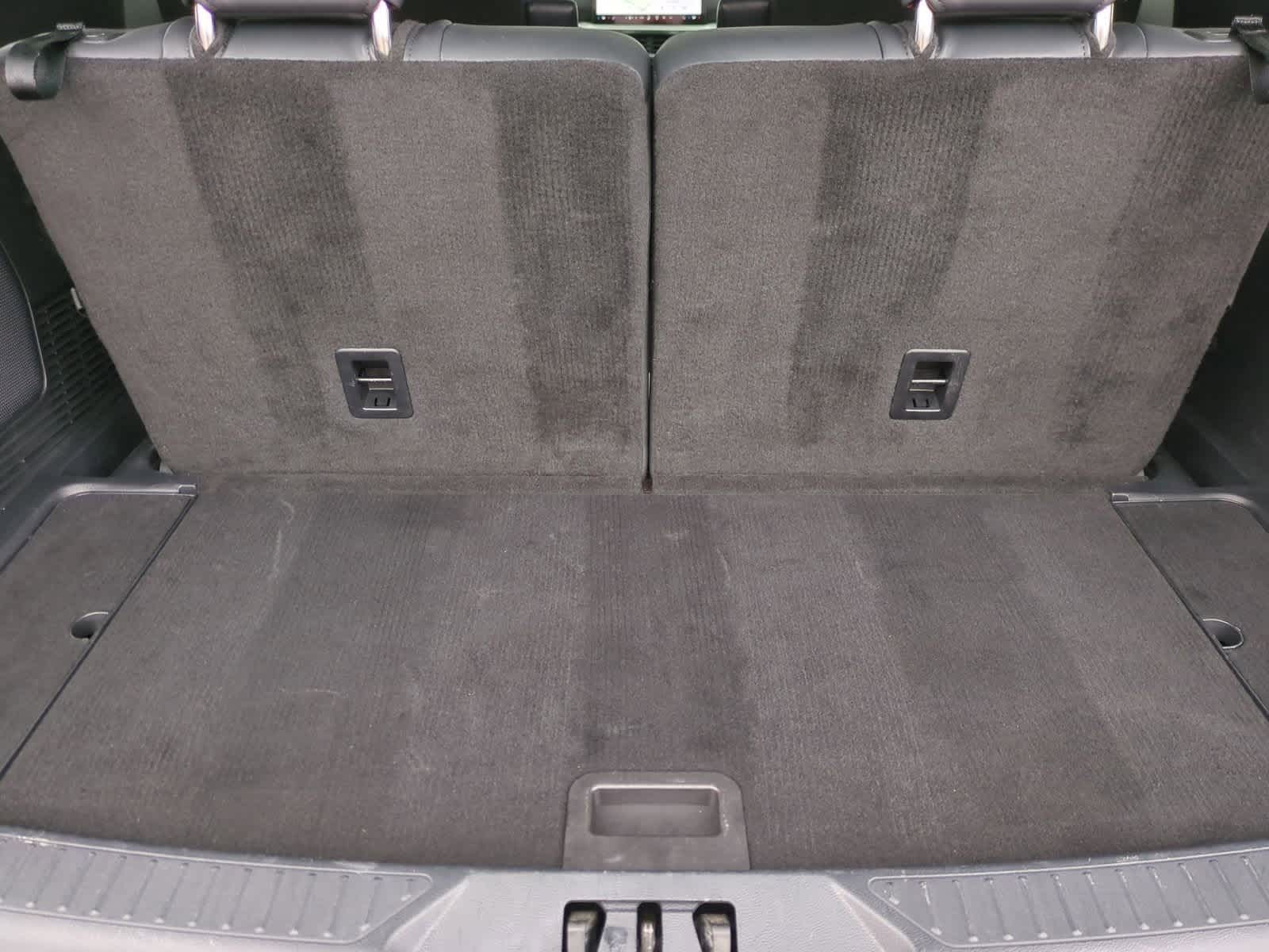 Thumbnail: 2025 Ford Explorer - 36