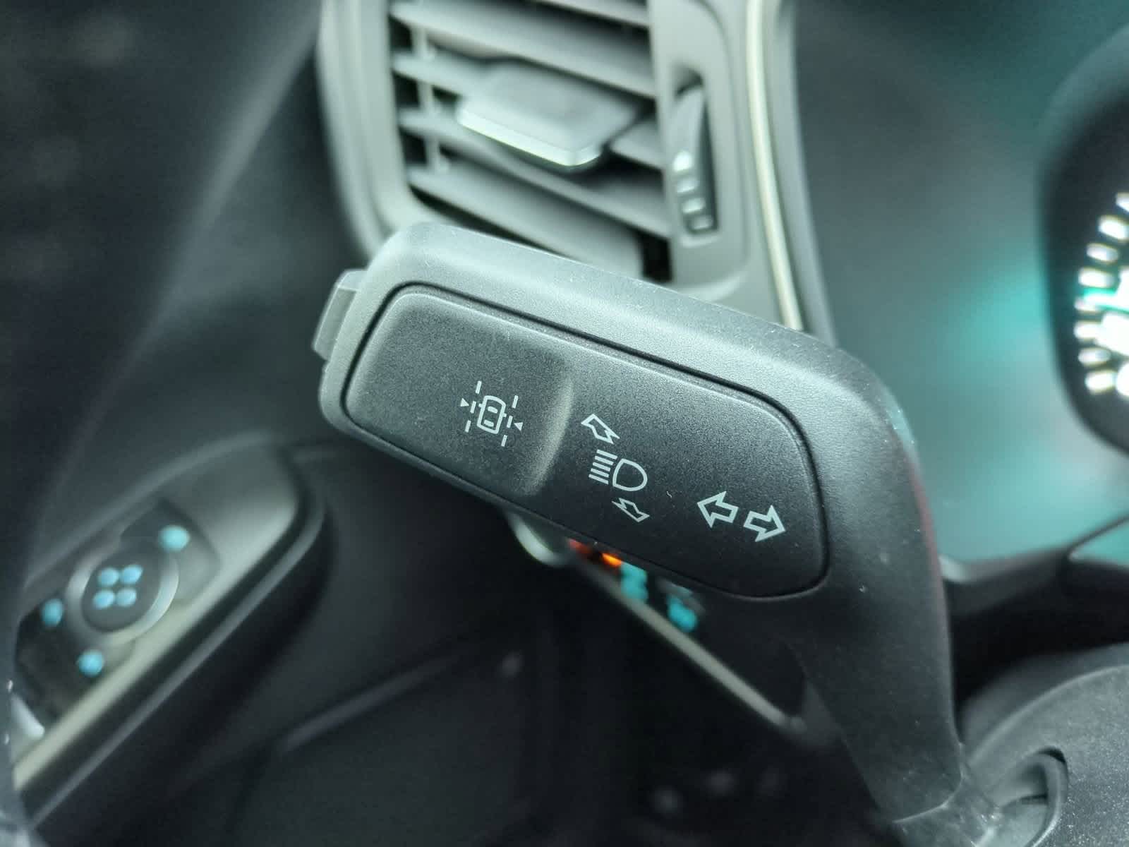 Thumbnail: 2022 Ford Escape - 26