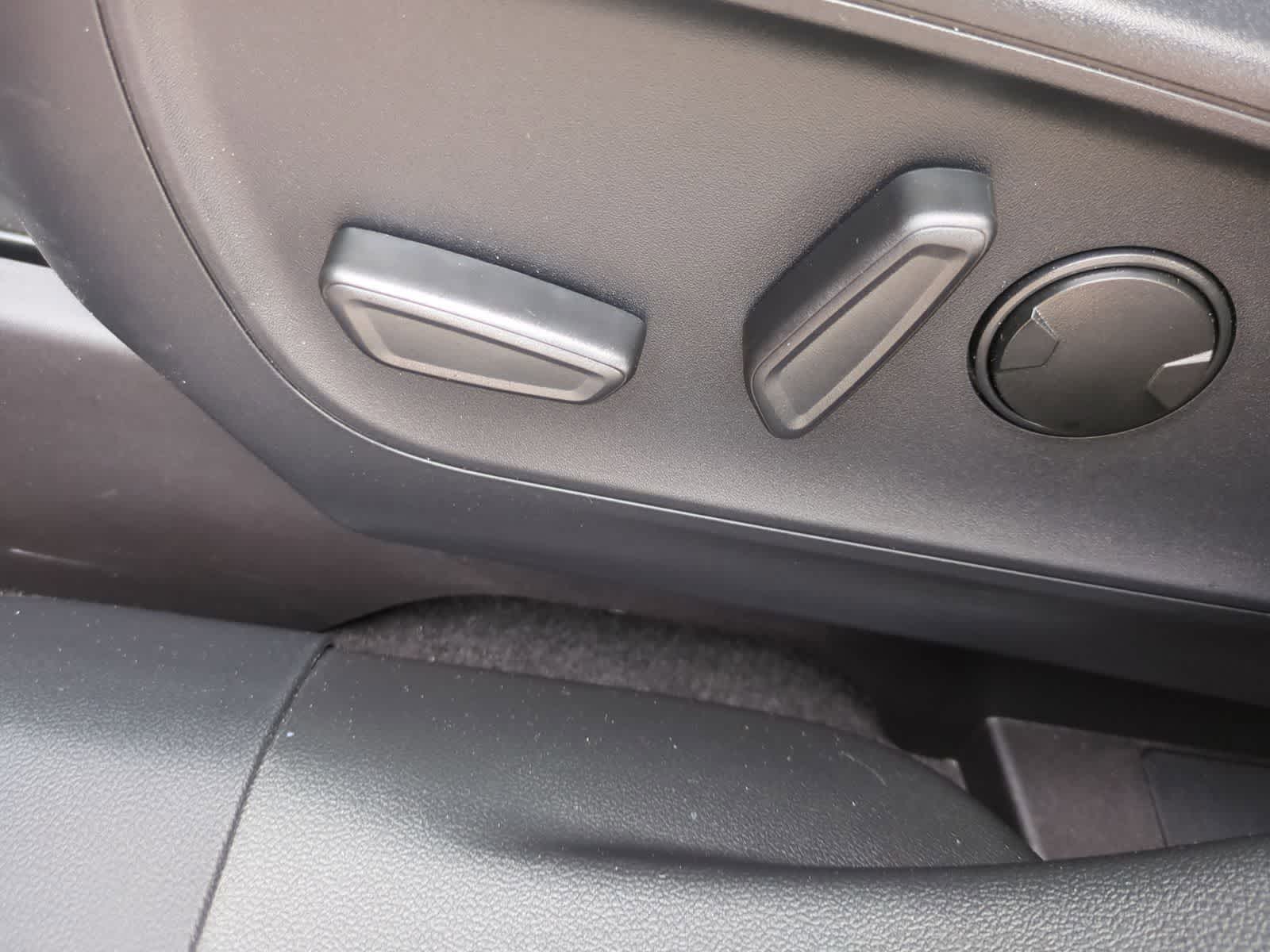 Thumbnail: 2025 Ford Escape - 17