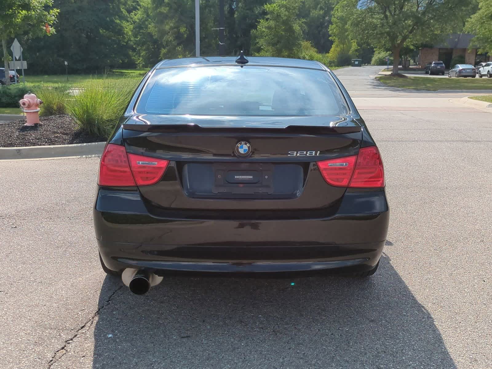 Thumbnail: 2009 BMW 3 Series - 7