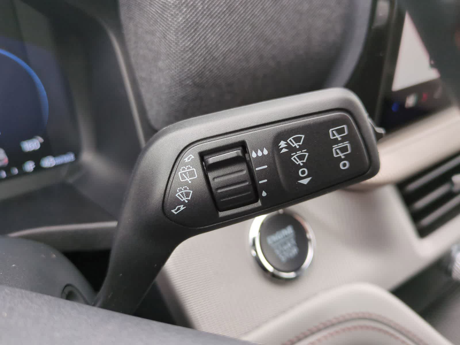 Thumbnail: 2026 Ford Explorer - 25