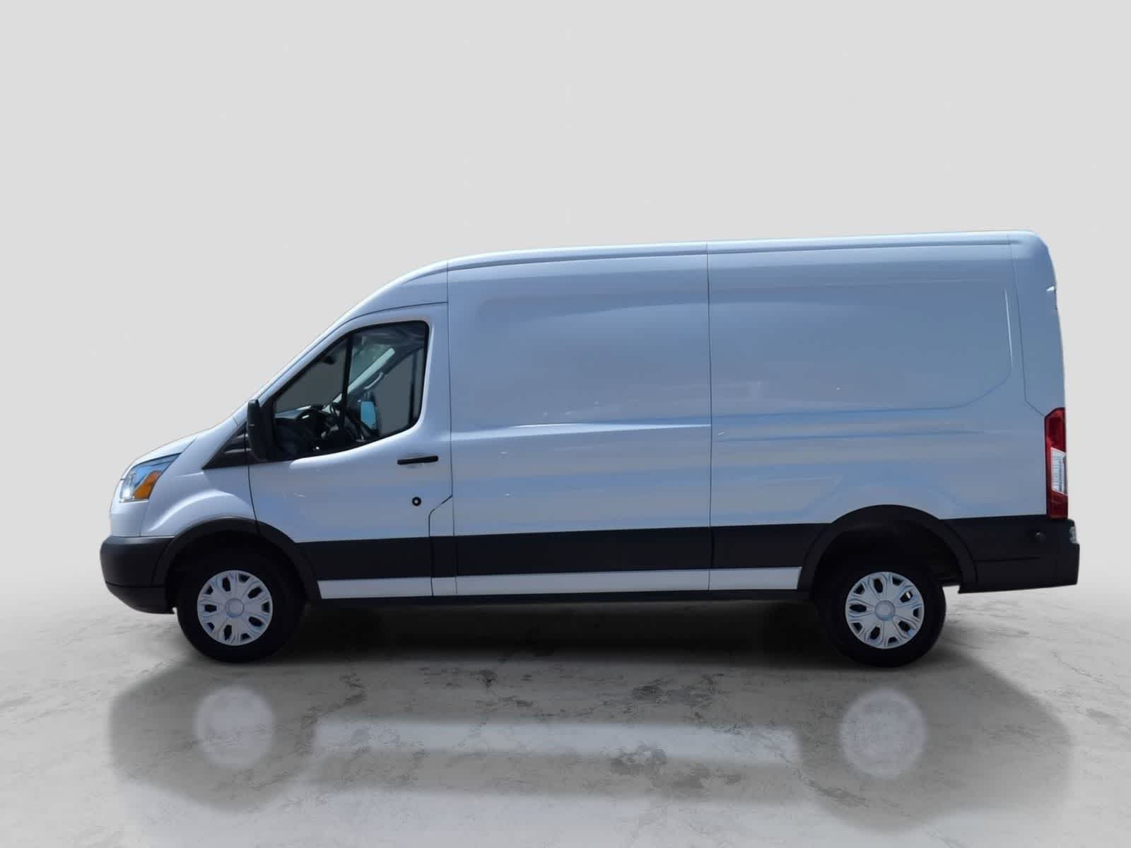 Thumbnail: 2016 Ford Transit Series - 5