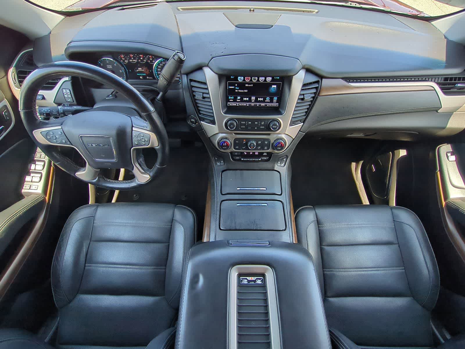 Thumbnail: 2019 GMC Yukon XL - 15