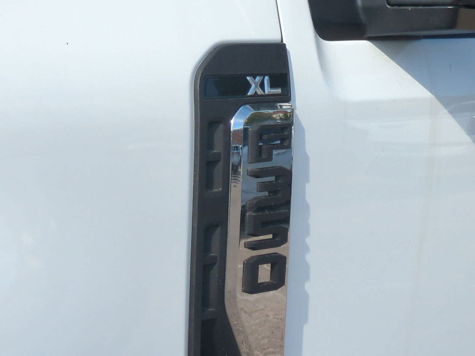 Thumbnail: 2025 Ford Econoline - 13