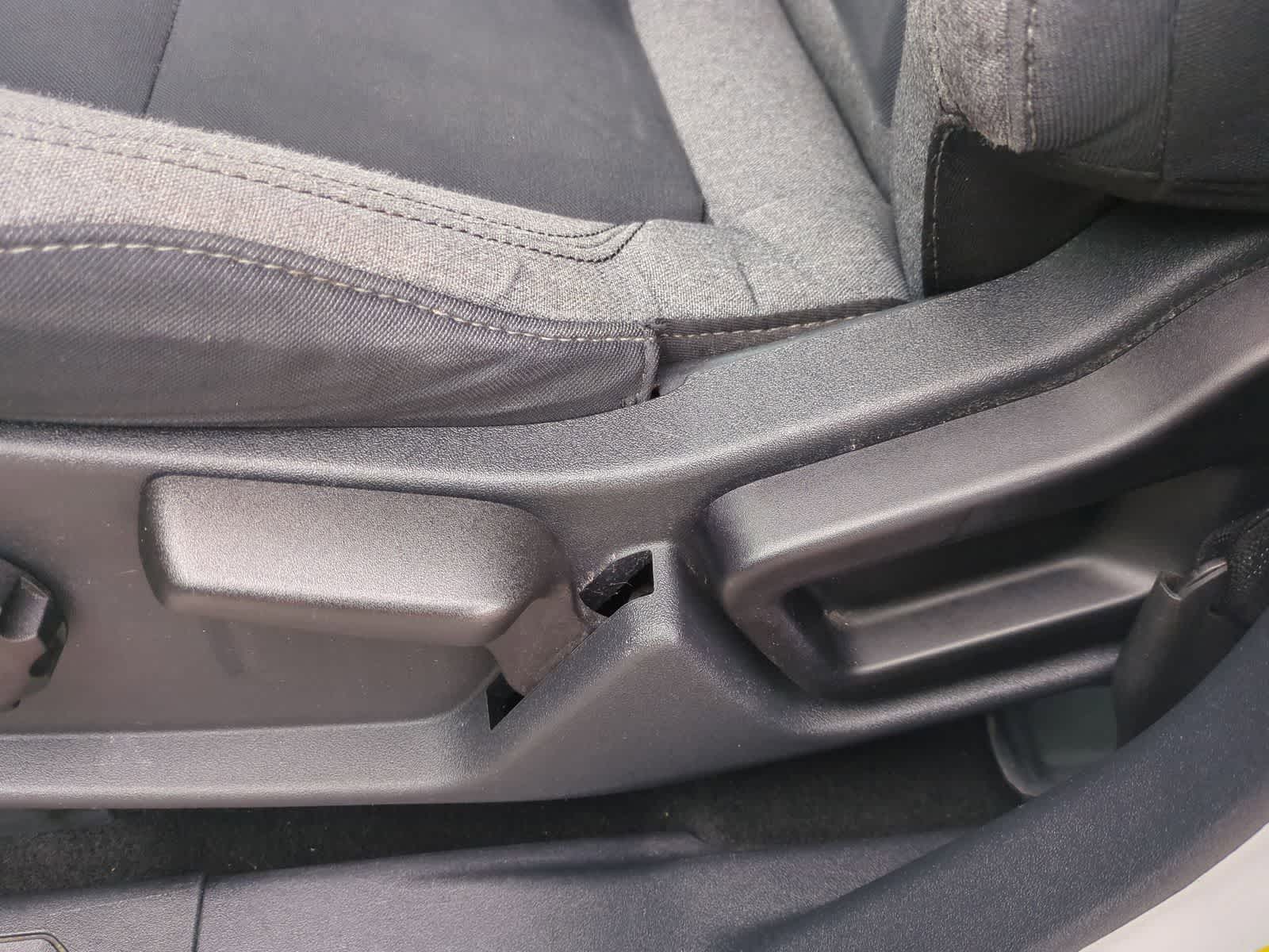 Thumbnail: 2021 Ford Bronco - 17