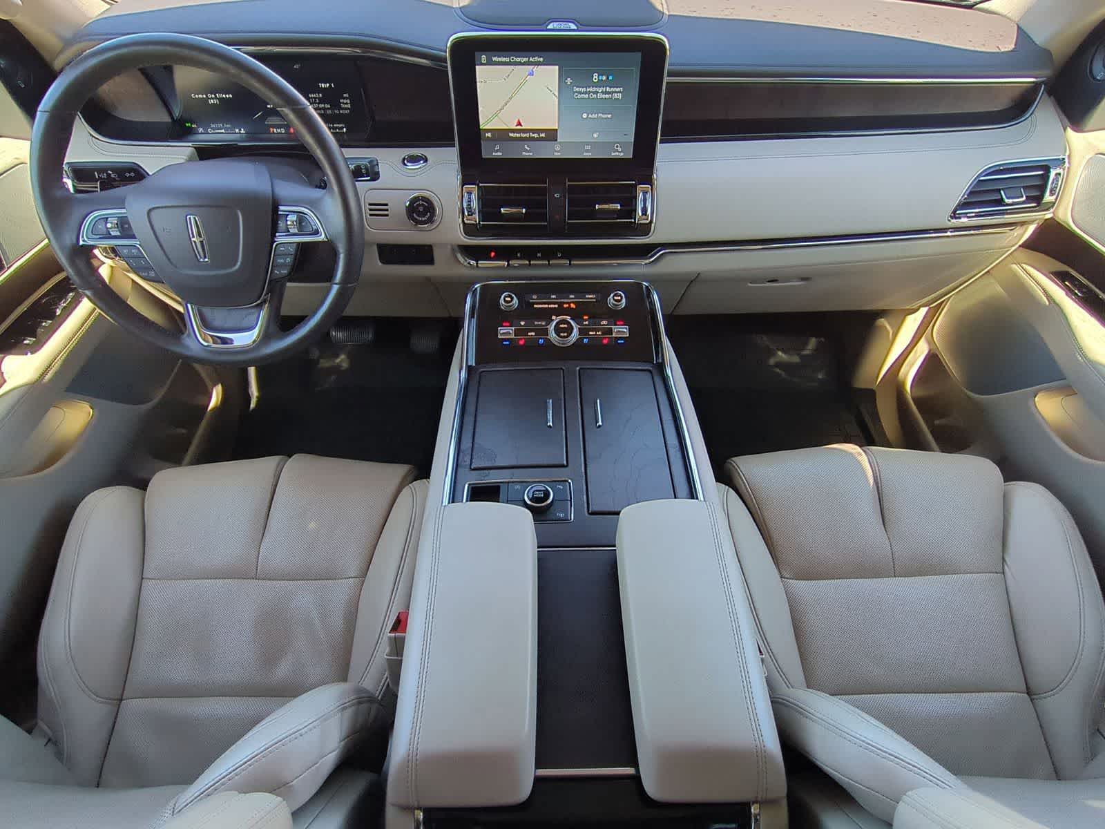 Thumbnail: 2021 Lincoln Navigator - 15