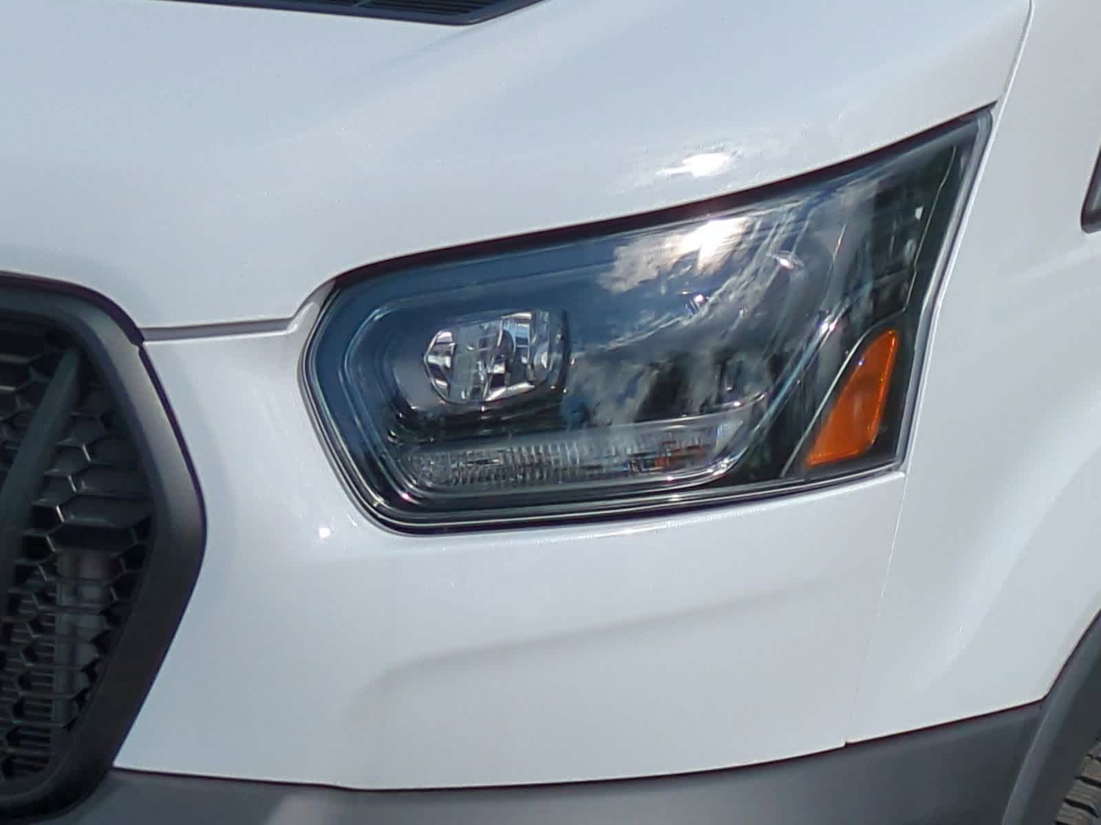 Thumbnail: 2025 Ford Transit Series - 11