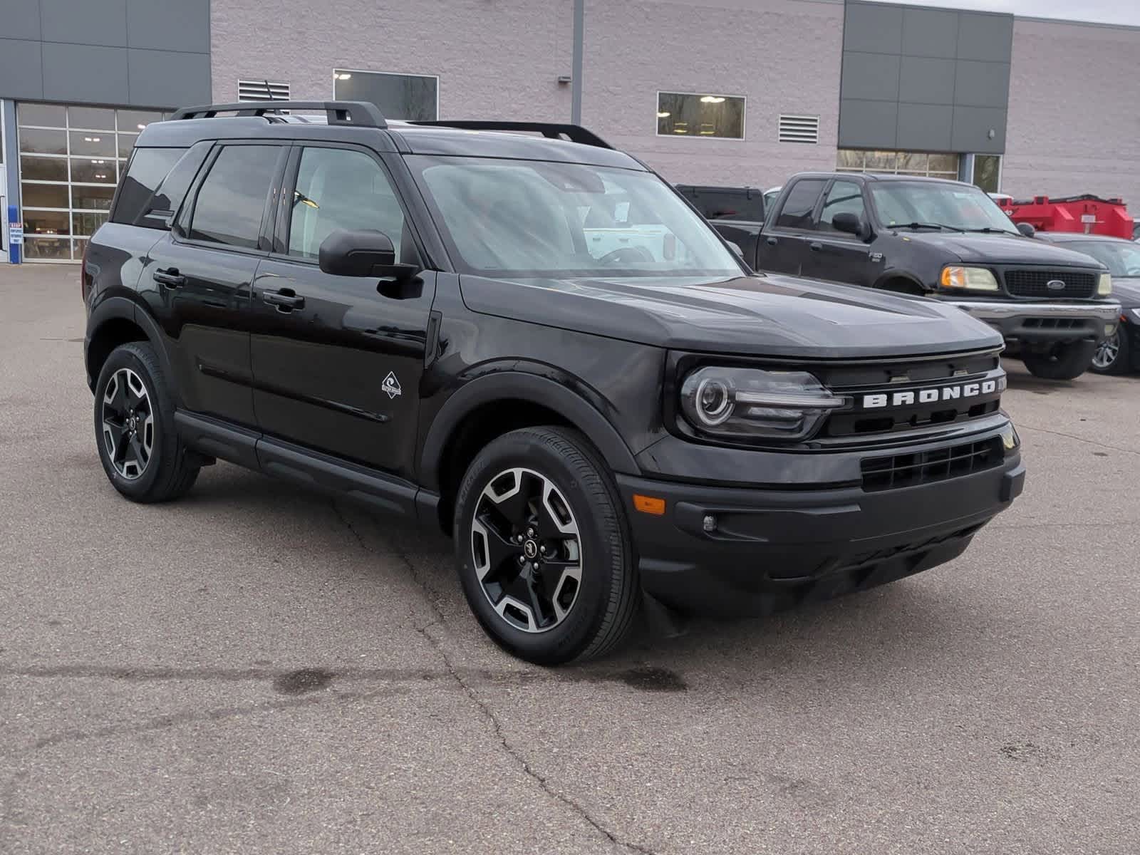 Thumbnail: 2023 Ford Bronco Sport - 2