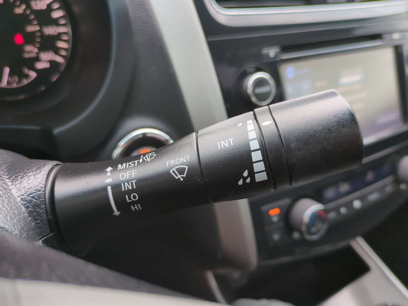 Thumbnail: 2015 Nissan Altima - 27