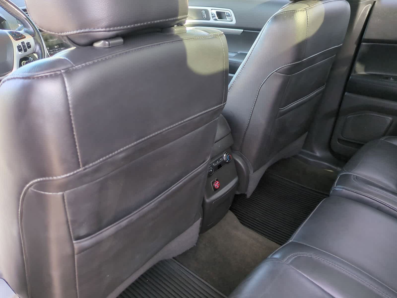 Thumbnail: 2014 Ford Explorer - 18