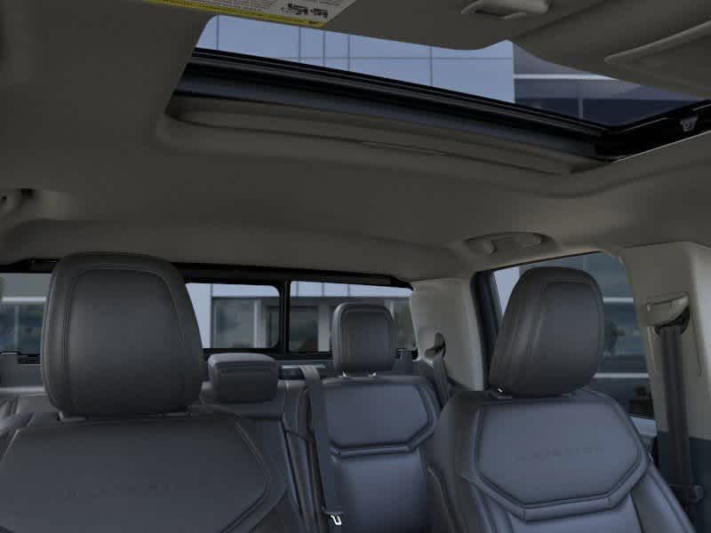 Thumbnail: 2025 Ford Maverick - 11
