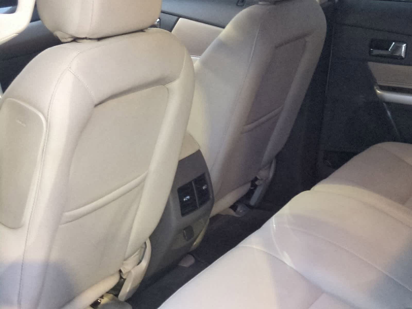 Thumbnail: 2013 Ford Edge - 18