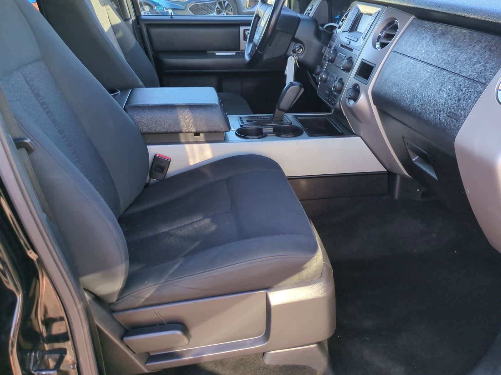 Thumbnail: 2017 Ford Expedition - 23