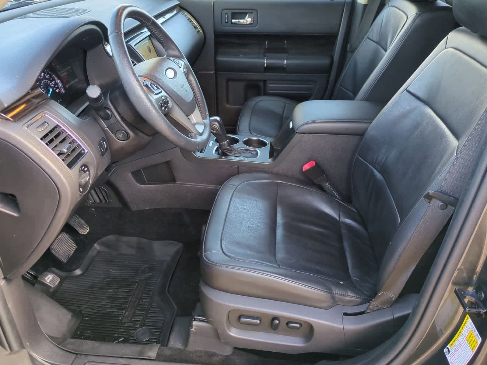 Thumbnail: 2019 Ford Flex - 16