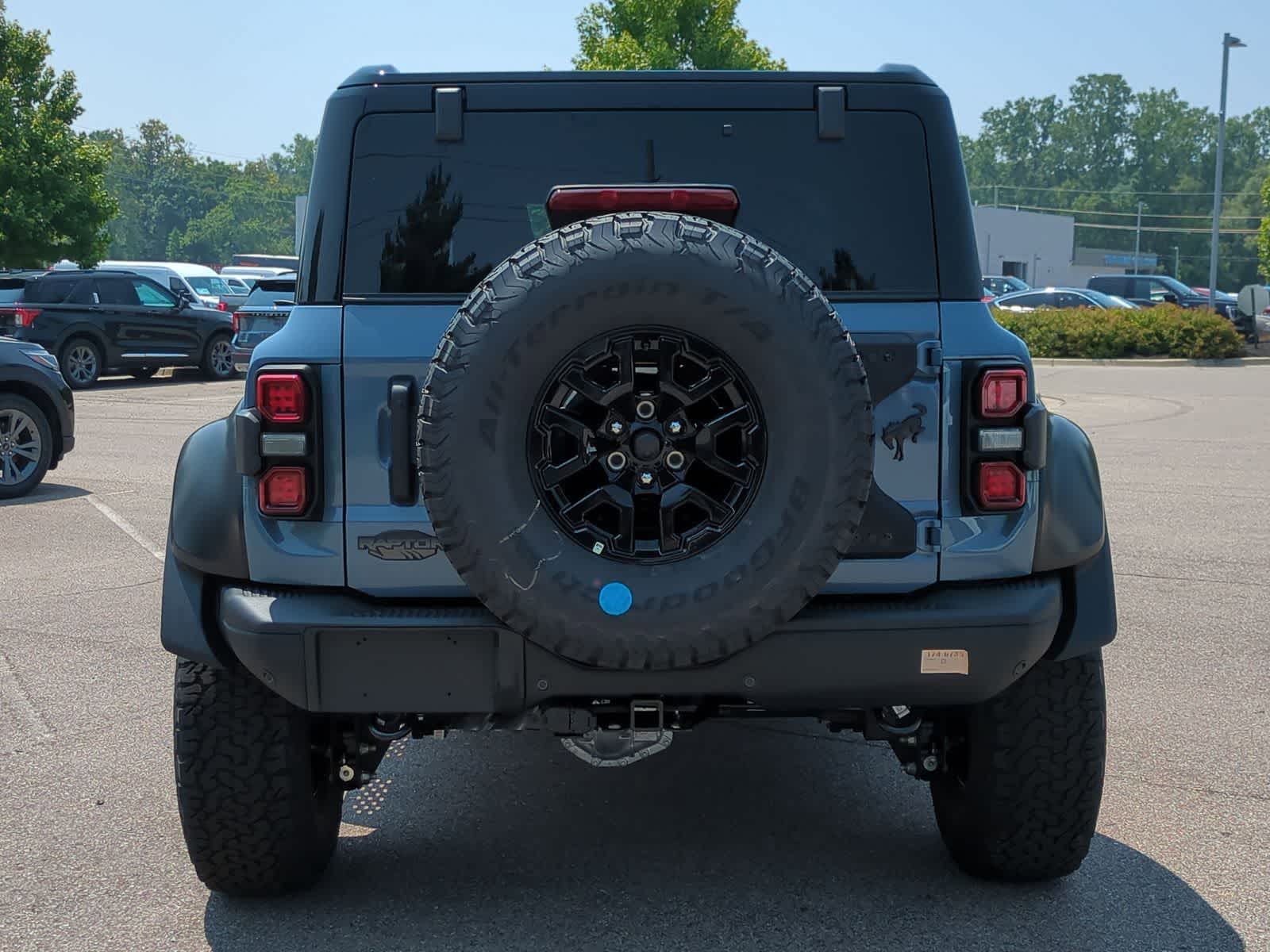 Thumbnail: 2025 Ford Bronco - 6