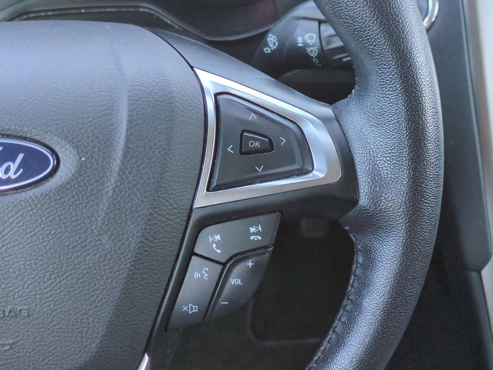 Thumbnail: 2020 Ford Fusion - 24