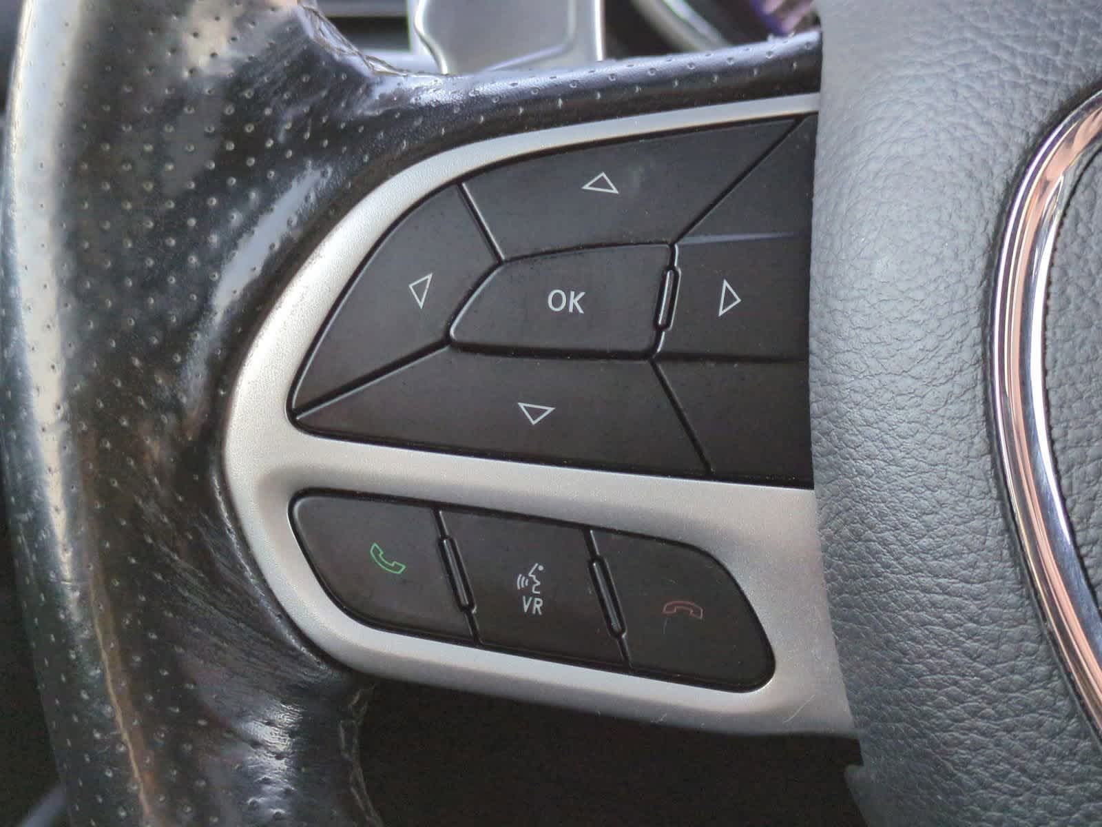 Thumbnail: 2019 Jeep Grand Cherokee - 25