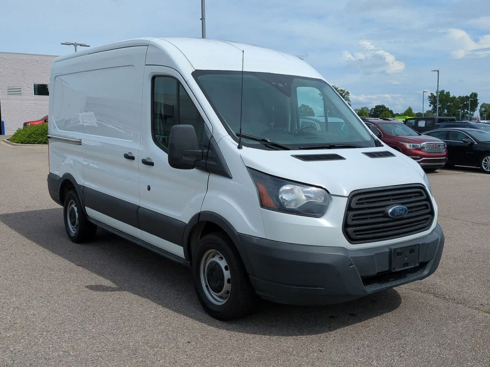 Thumbnail: 2017 Ford Transit Series - 2