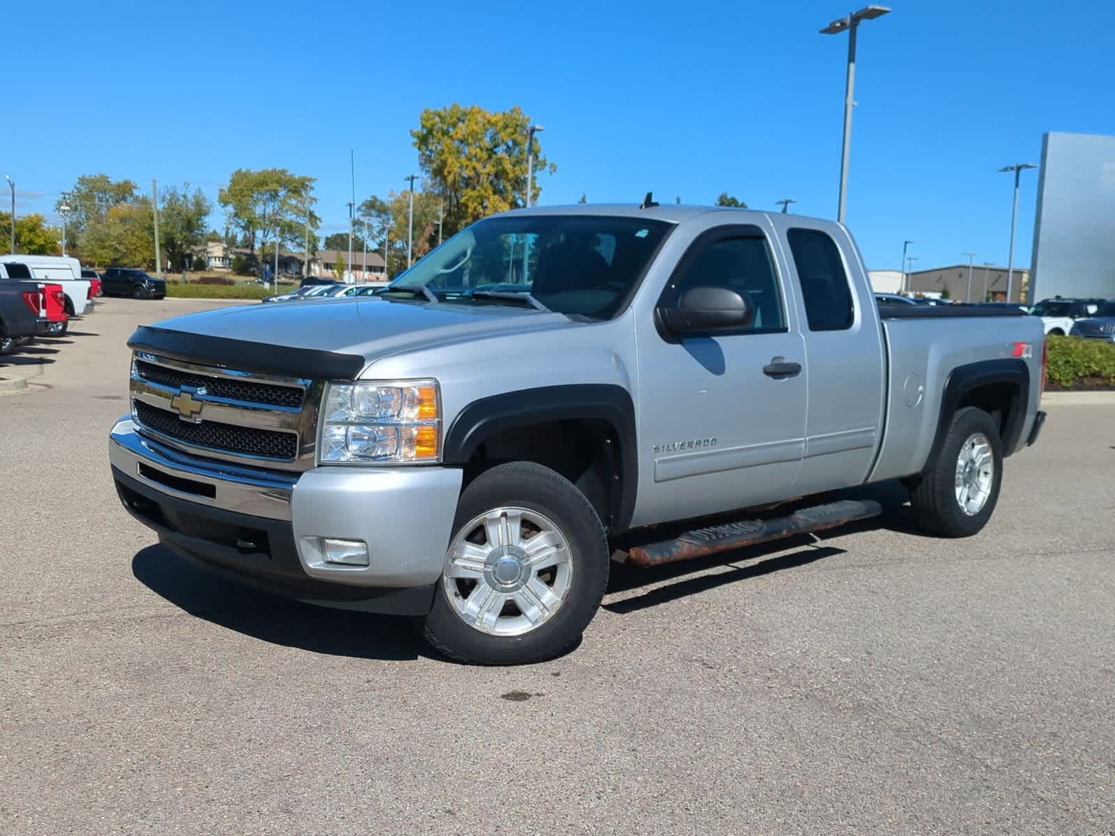 2011 Chevrolet Silverado 1500 LT -
                  Waterford, MI