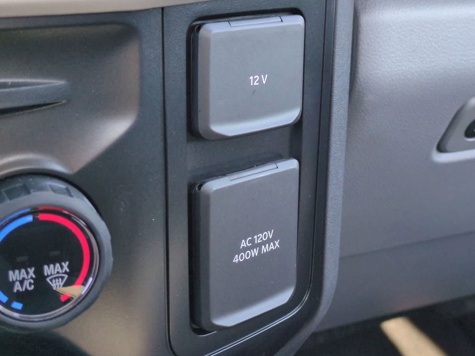 Thumbnail: 2025 Ford Econoline - 26