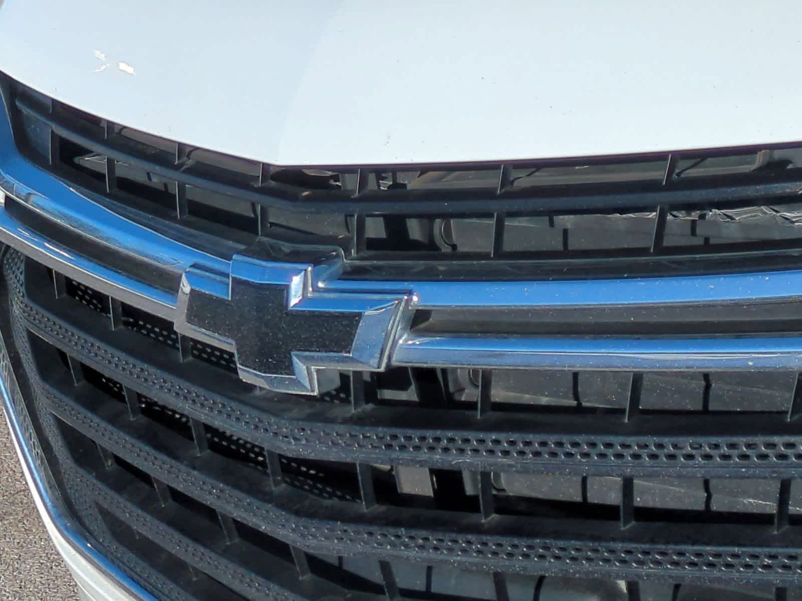 Thumbnail: 2018 Chevrolet Traverse - 12