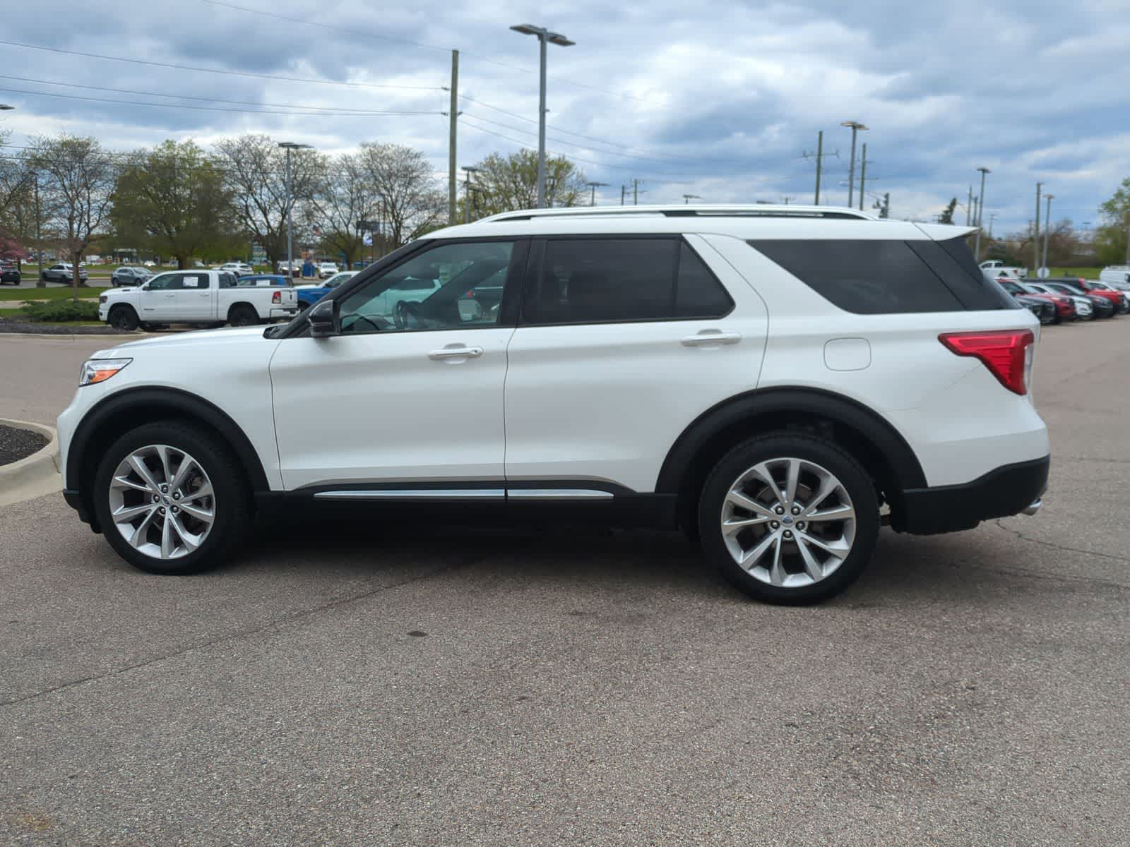 Thumbnail: 2023 Ford Explorer - 5