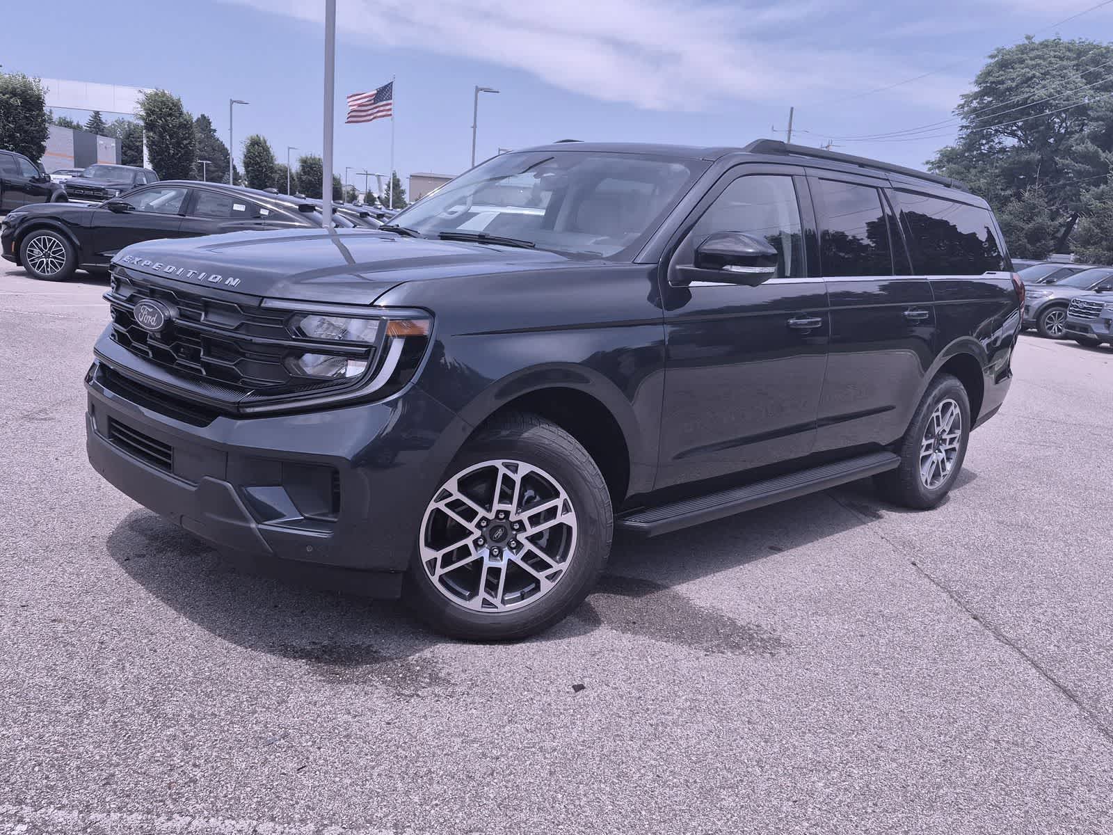 Thumbnail: 2026 Ford Expedition MAX - 1