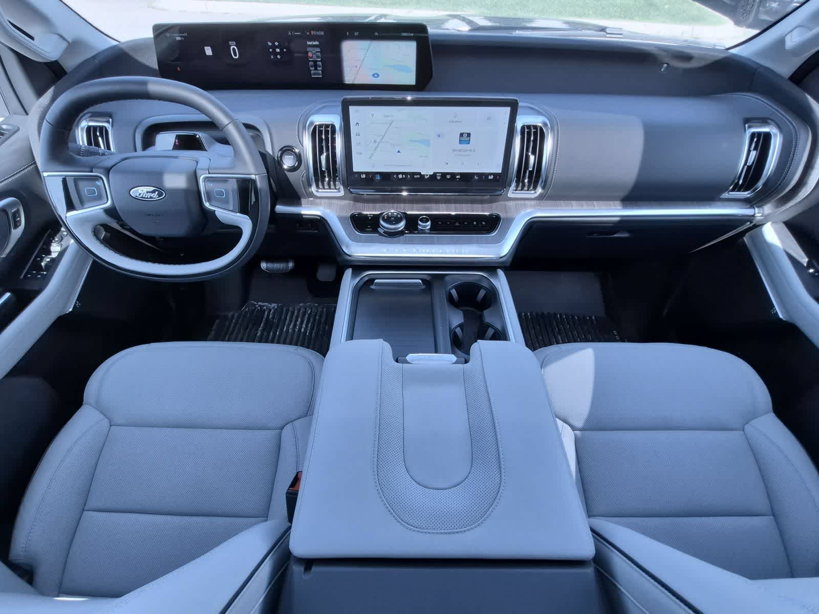 Thumbnail: 2025 Ford Expedition - 15