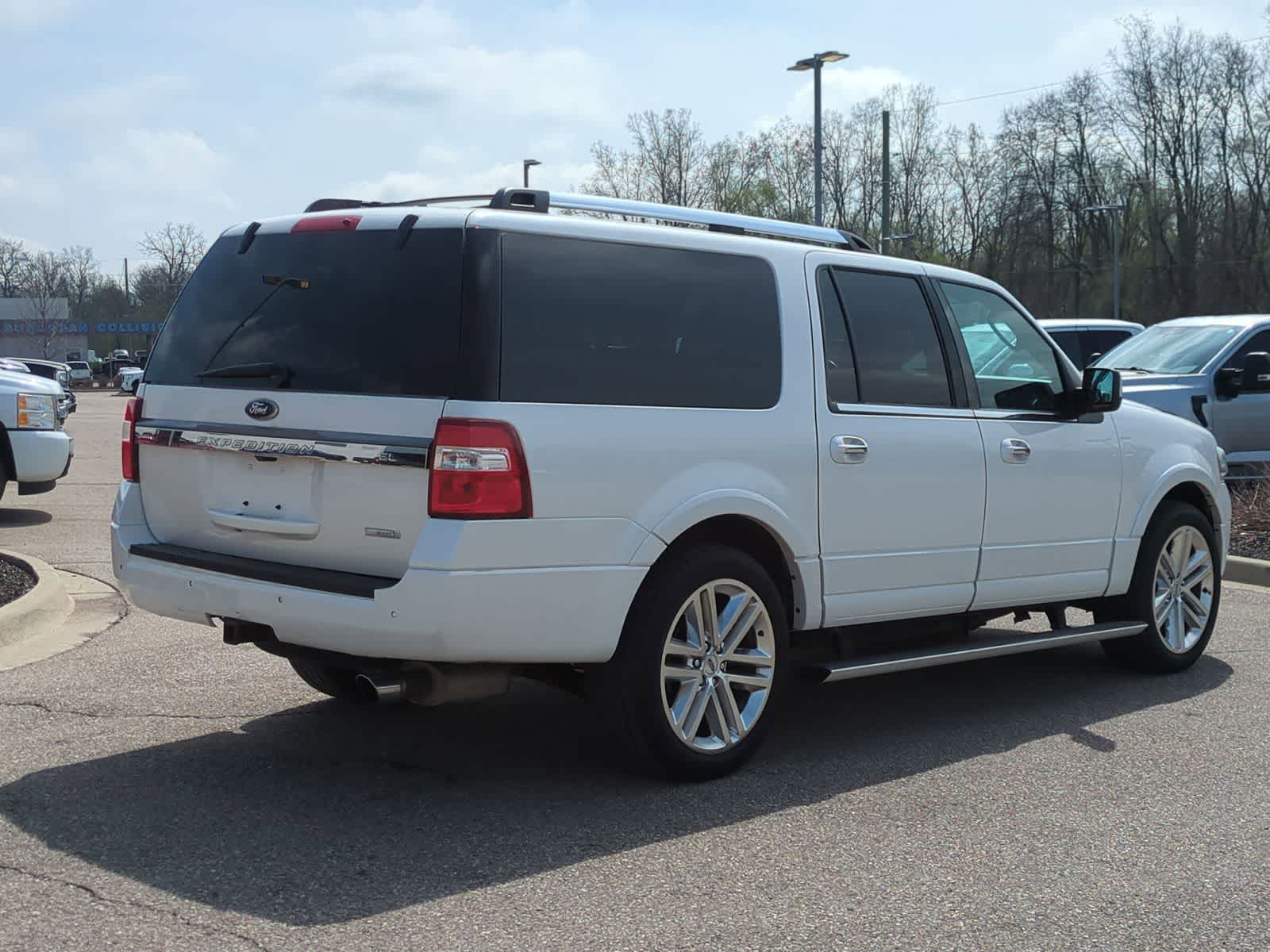 Thumbnail: 2016 Ford Expedition EL - 8