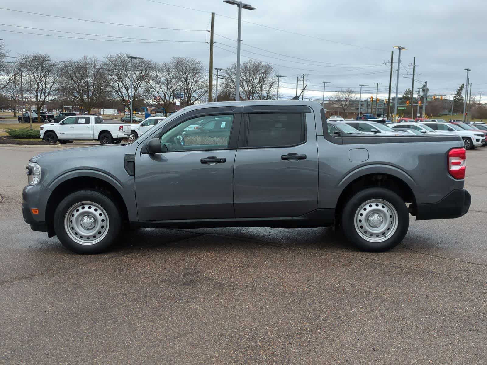 Thumbnail: 2022 Ford Maverick - 5