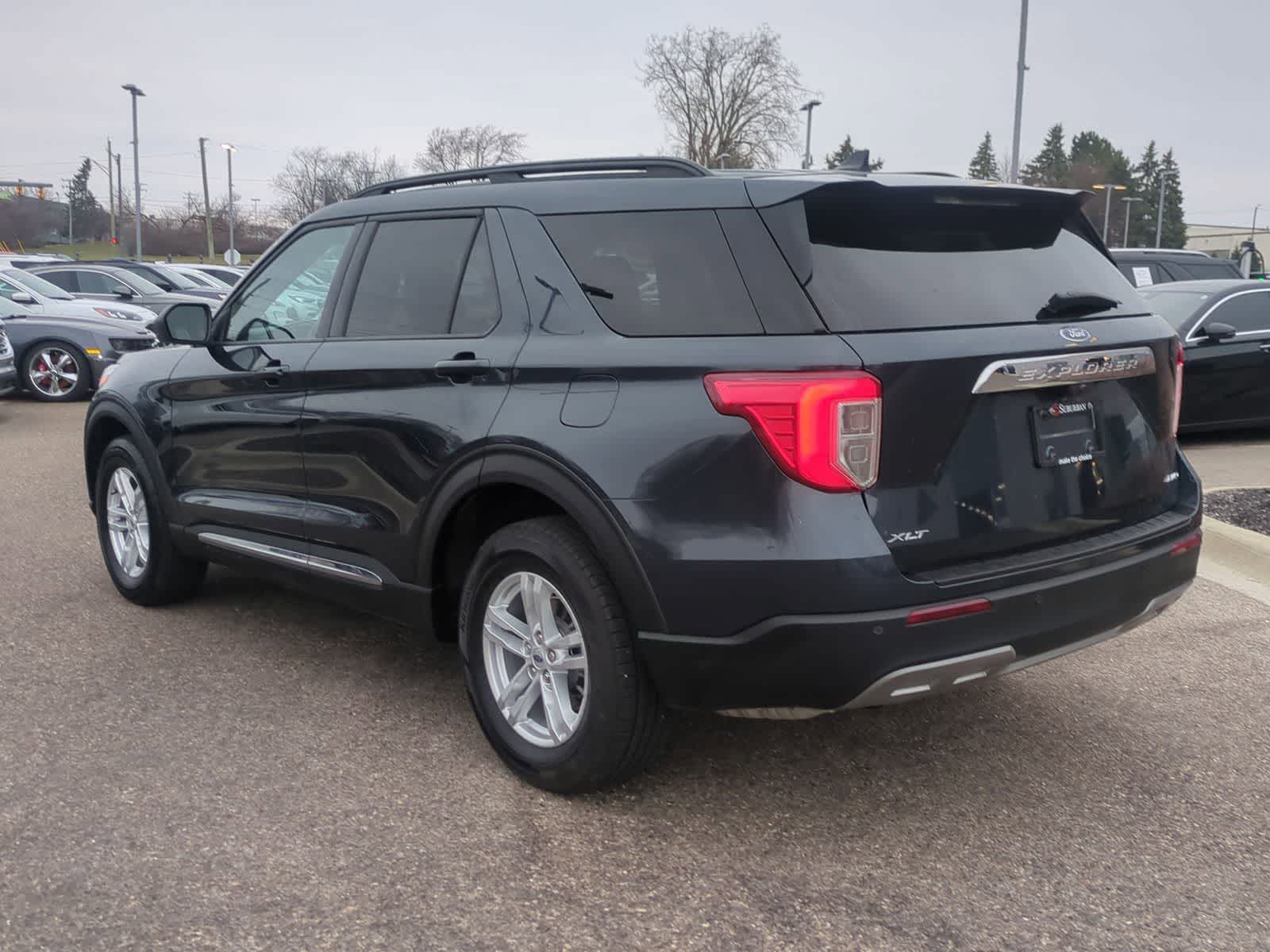 Thumbnail: 2023 Ford Explorer - 6